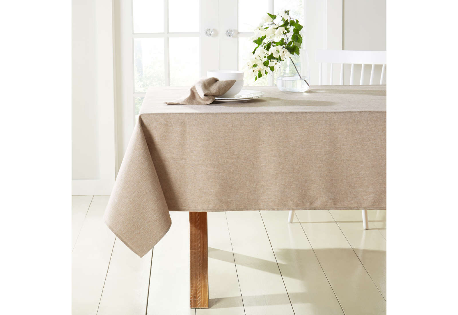 How to Select the Correct Tablecloth Size Wayfair